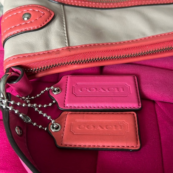 Coach Hobo Bag in Beige and Pink - Picture 7 of 14